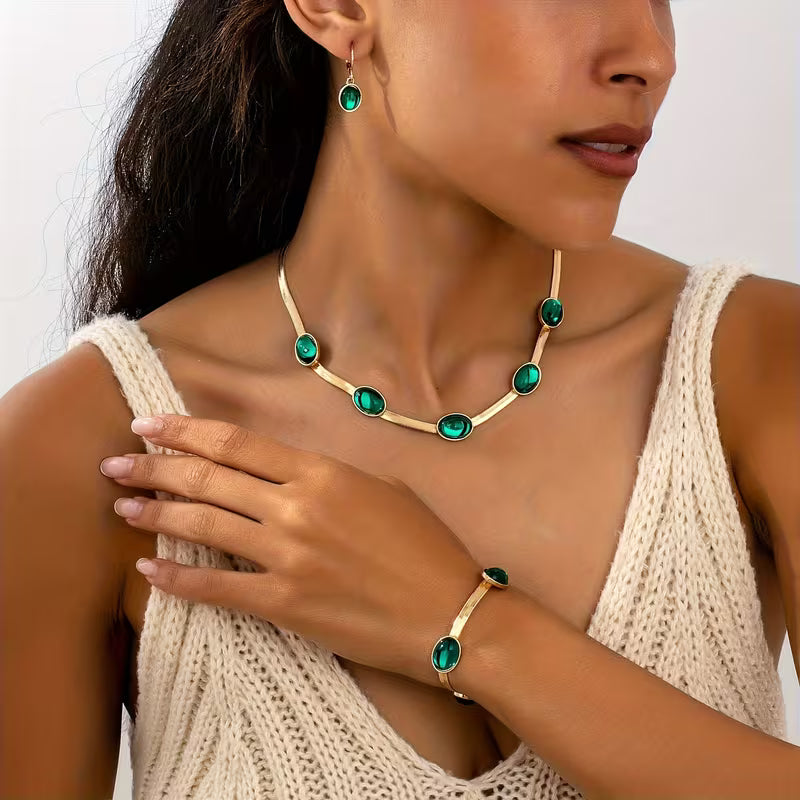 Oval Green Crystal Pendant Necklace & Bracelet Set